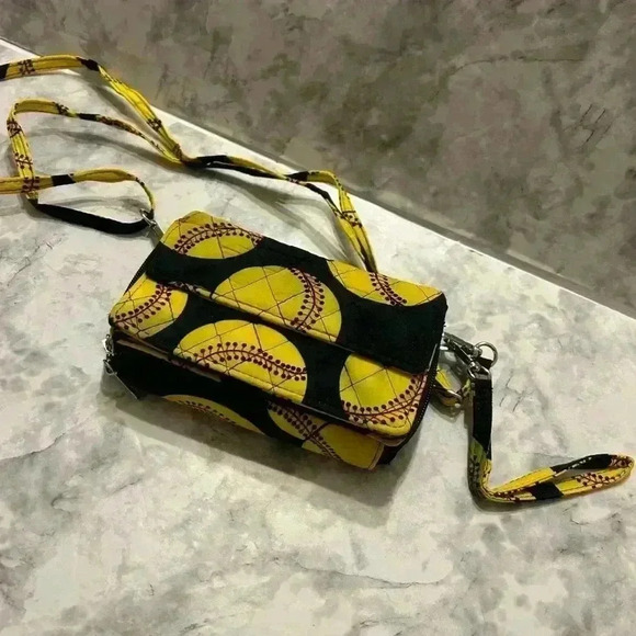 Quilted Baseball Small Crossbody Wristlet Wallet Purse - Picture 1 of 6